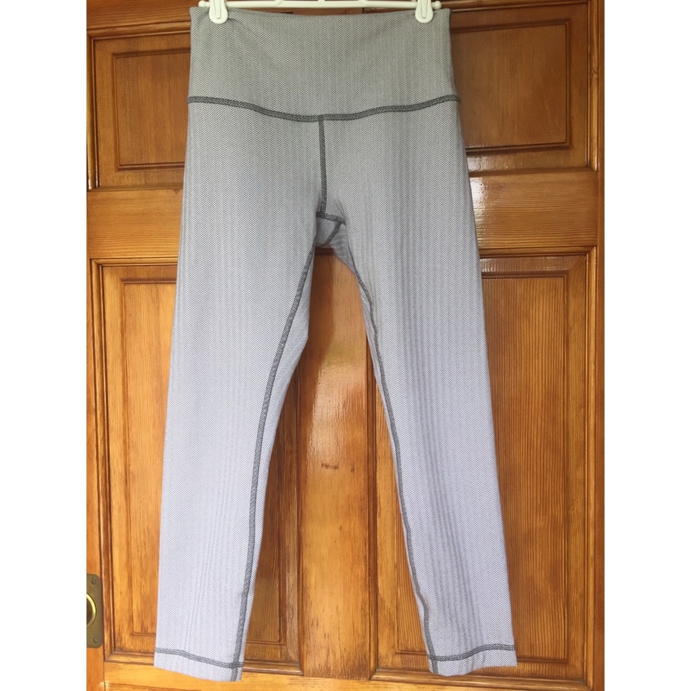 Lululemon Ghost Herringbone leggings. RARE